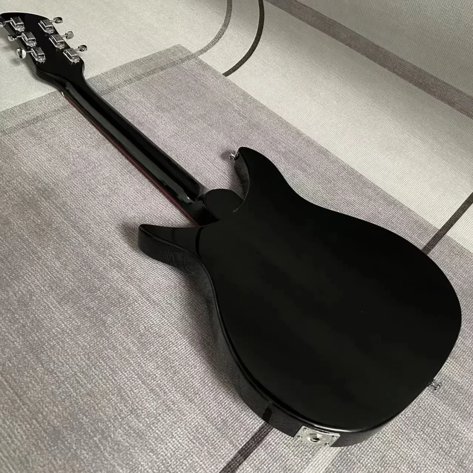 Rickenbacker 325