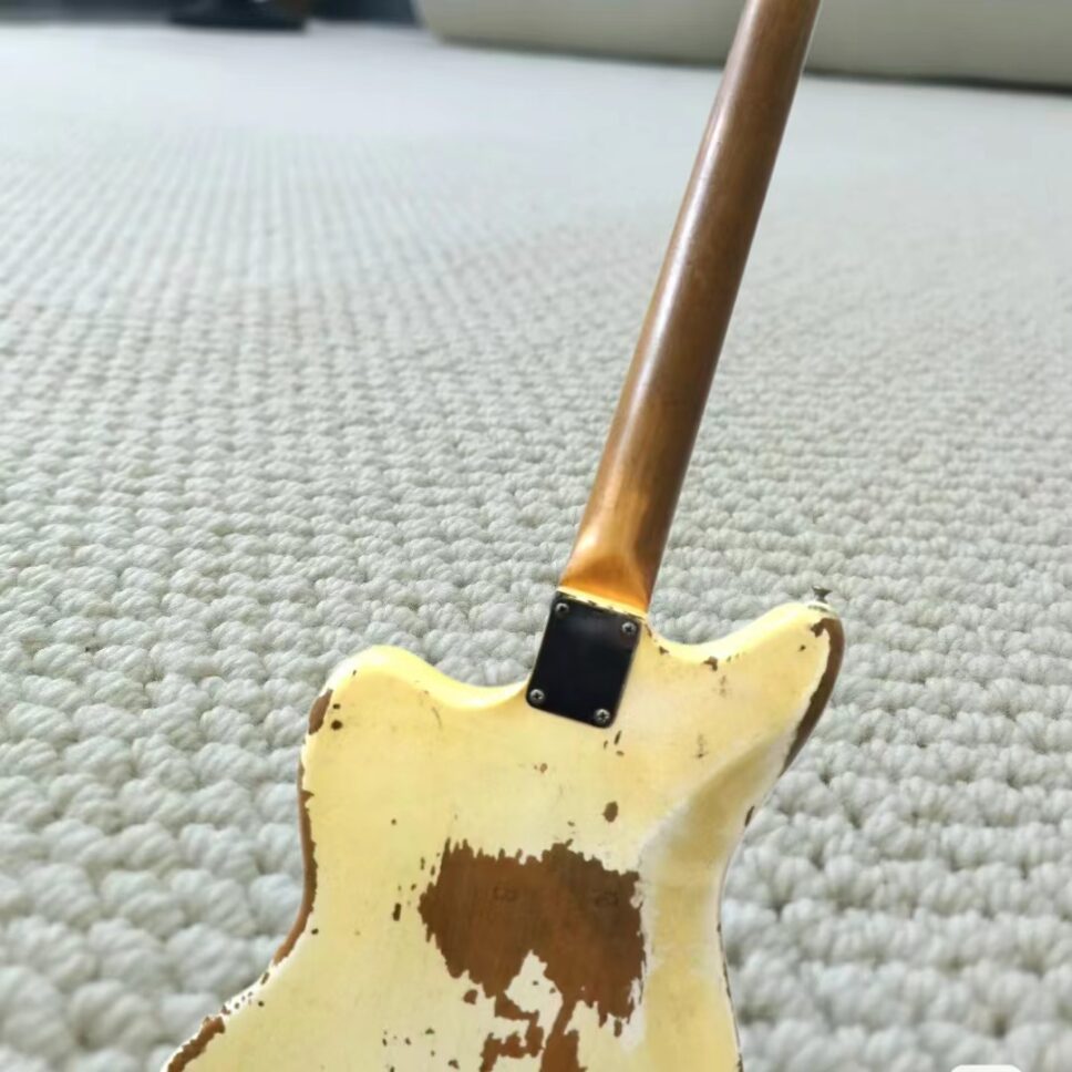 Guitare Électrique Vintage JEJ