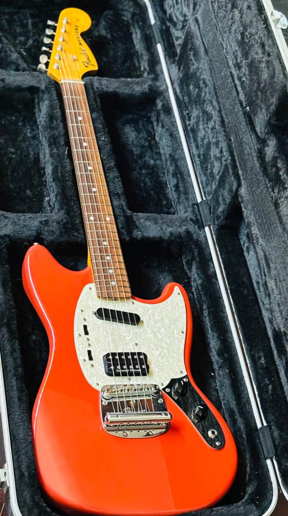 MIJ Fender Mustang- Kurt Cobain Signature Model