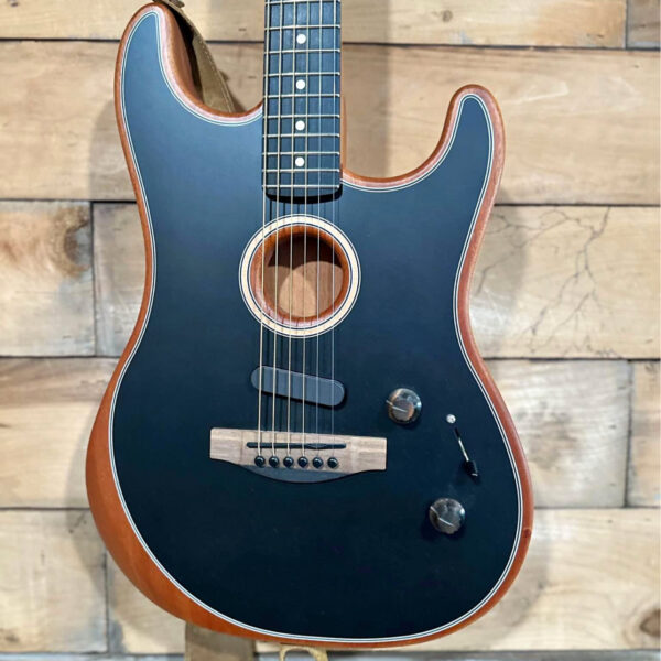 fender acoustasonic Stratocaster made in USA