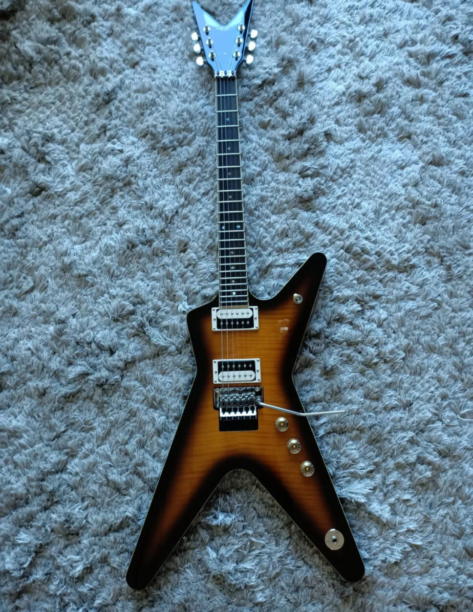 Dean ML 79 Floyd Flame Top with Hard Case