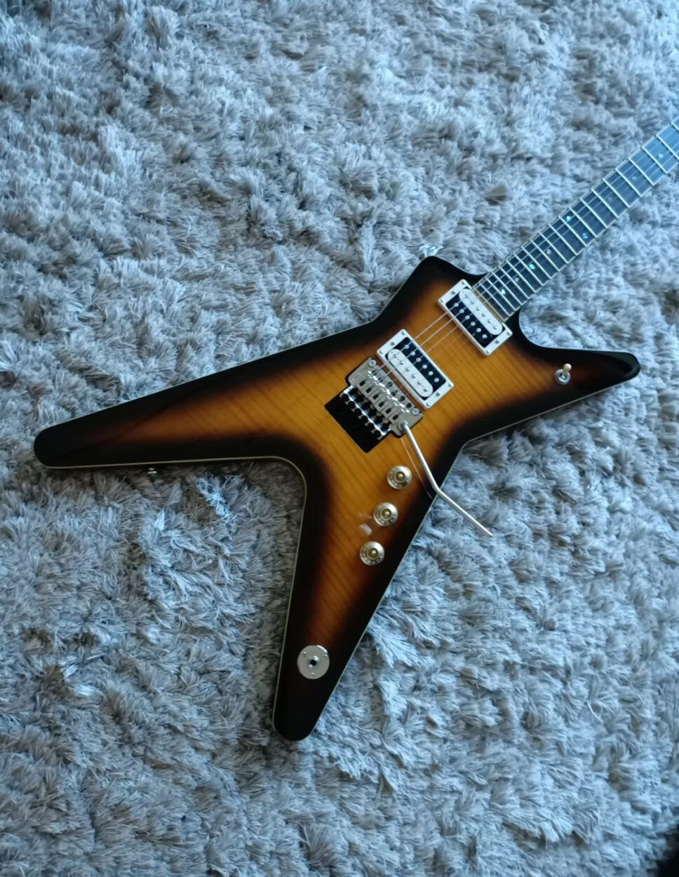 Dean ML 79 Floyd Flame Top with Hard Case