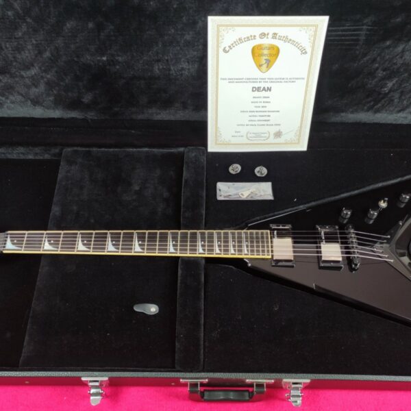 DEAN Dave Mustaine VMNTcbk Classic Black wCase (2010)