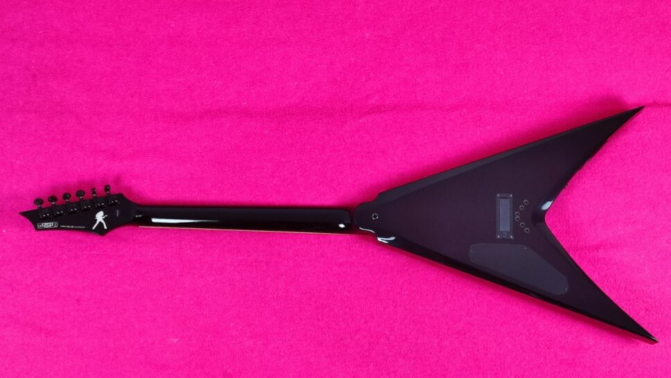 DEAN Dave Mustaine VMNTcbk Classic Black wCase (2010)