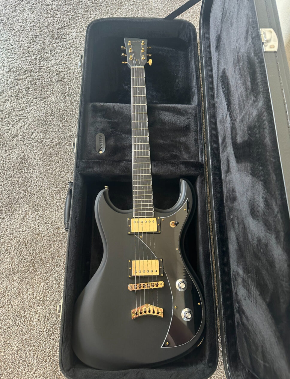 Dunable USA Custom Shop Gnarwhal