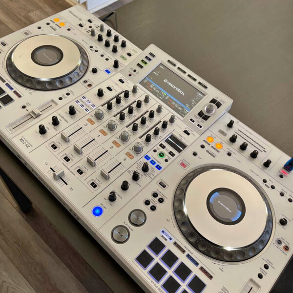 XDJ XZ