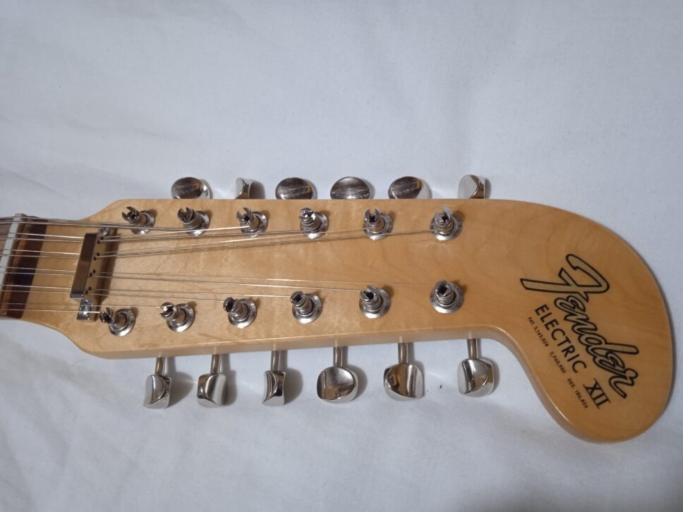 Fender Alternate Reality Electric XII Sunburst