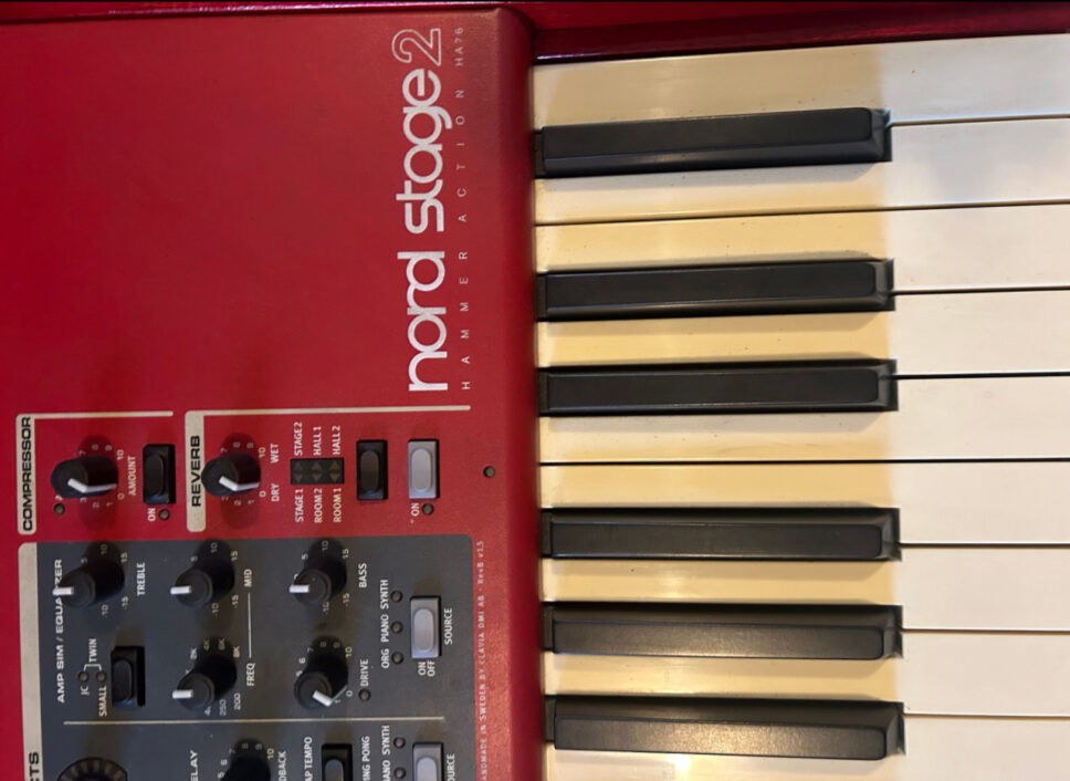 Nord Stage 2 HA76 w/ gig bag