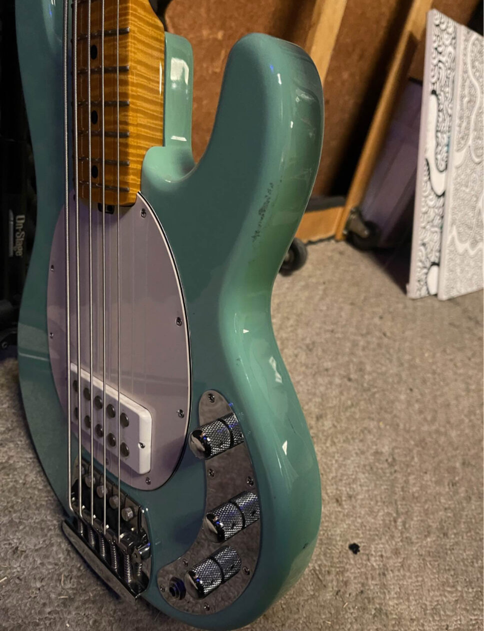 Ernie Ball Music Man Classic StingRay 5