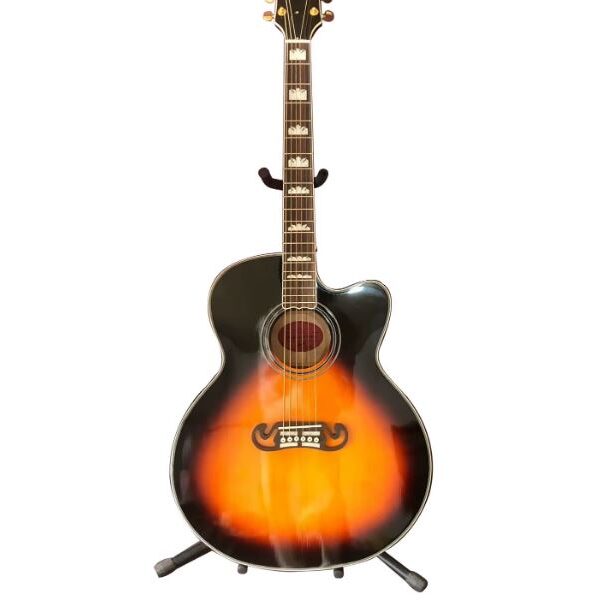 Guitare acoustique J200 personnalisée