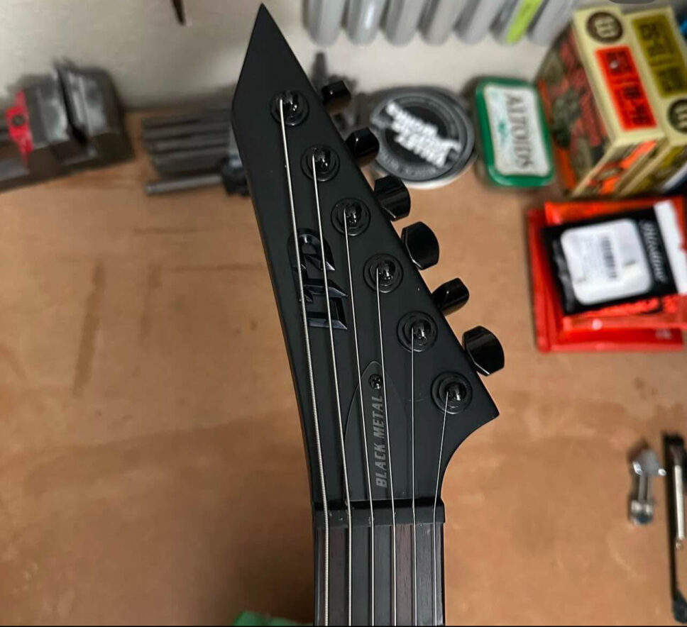 Esp Ltd Black Metal EX