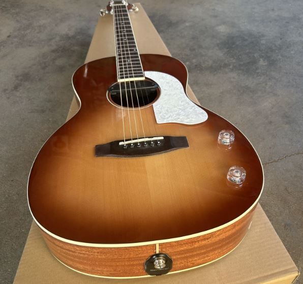 Guitare Acoustique Simple en Acajou Épicéa de 38 Pouces