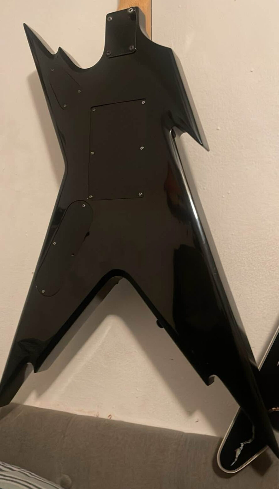 Dean Razorback Lightning Bolt