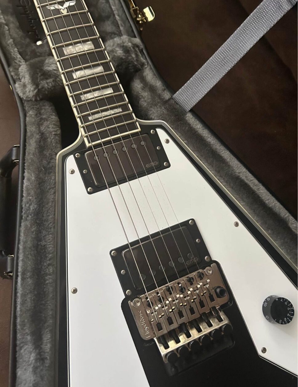 Epiphone Richie Faulkner flying V