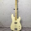 Guitare Basse Personnalisée
