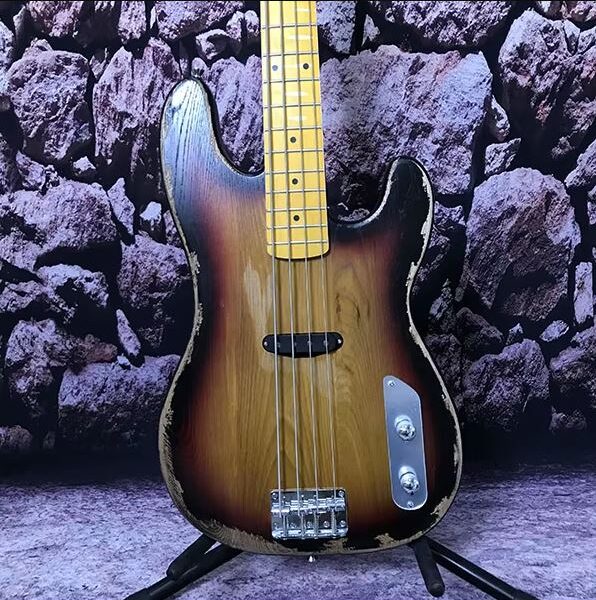 Guitare Basse Électrique Fait à la Main