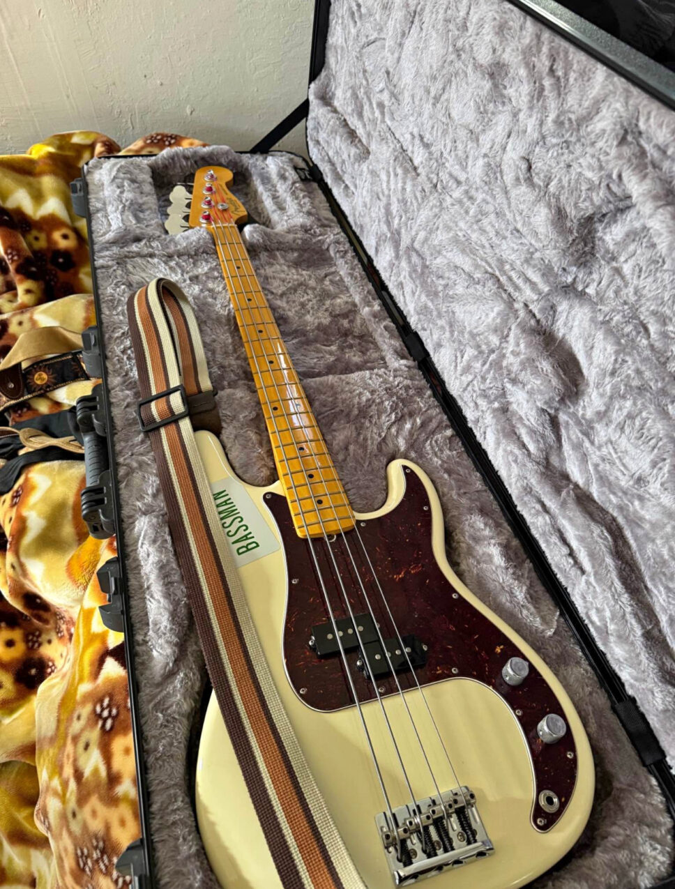 Fender American Professional ll P-Bass (Hardshell Case inclu