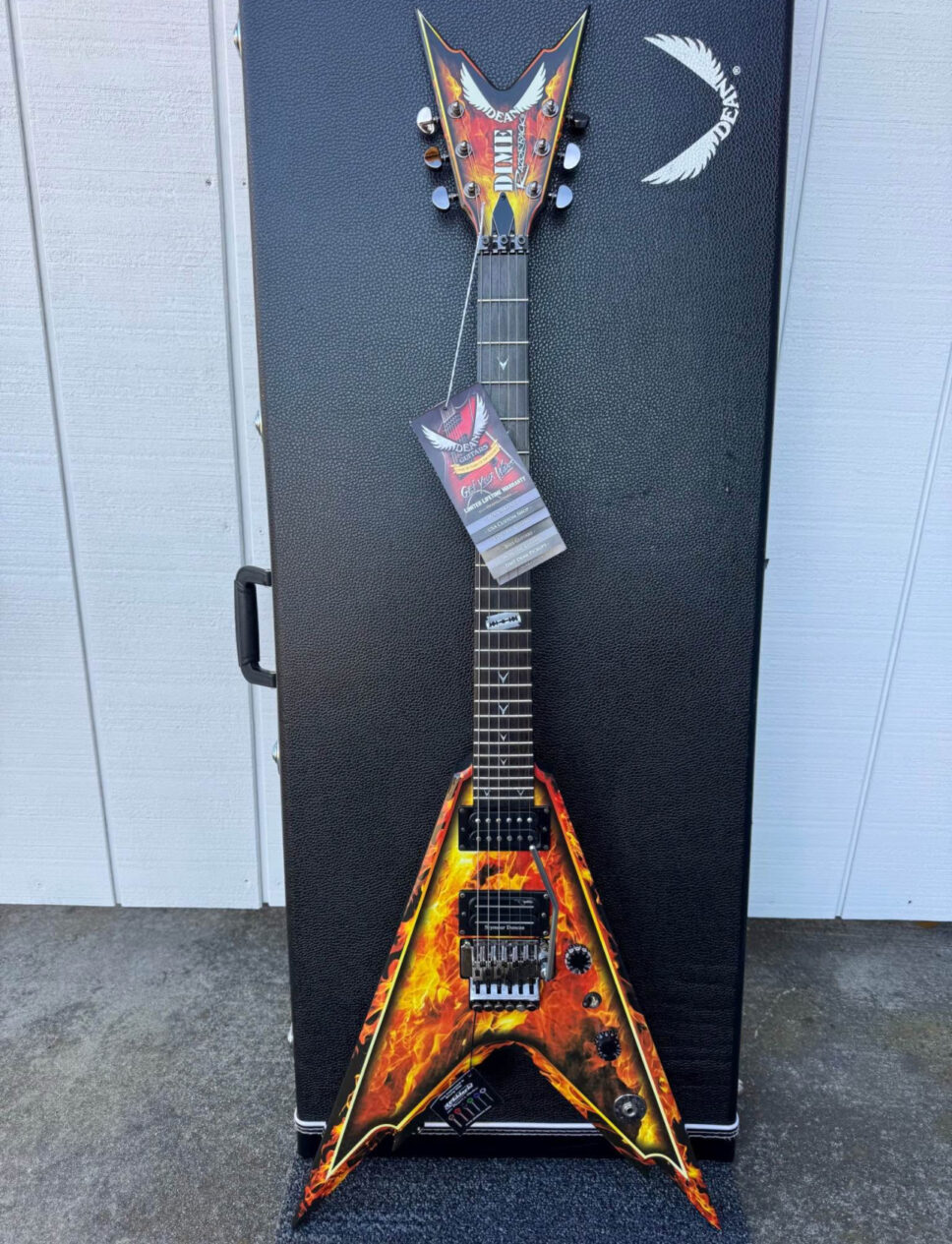 Mint! Dean Razorback V255 Electric Guitar With Original Case
