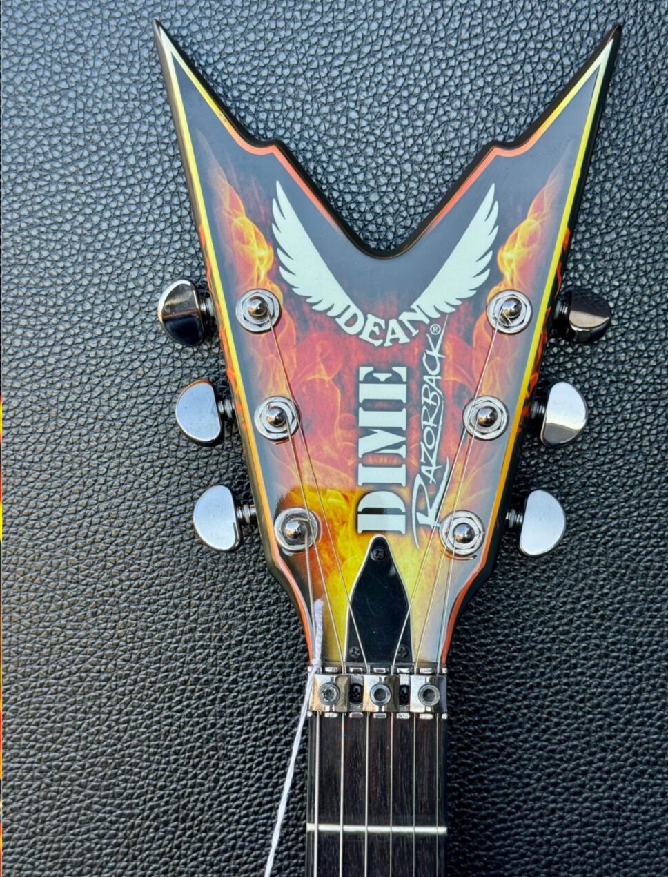Mint! Dean Razorback V255 Electric Guitar With Original Case