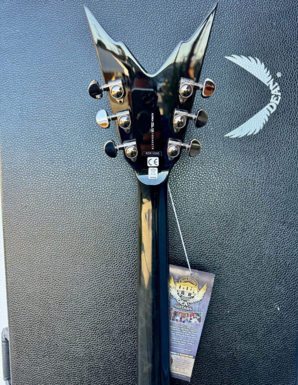 Mint! Dean Razorback V255 Electric Guitar With Original Case