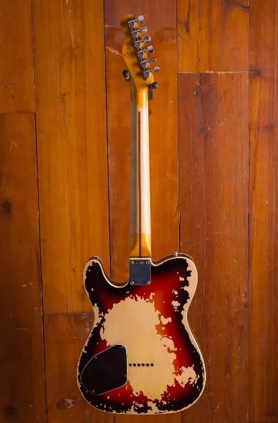Guitare Vintage Sunburst Relic 2025
