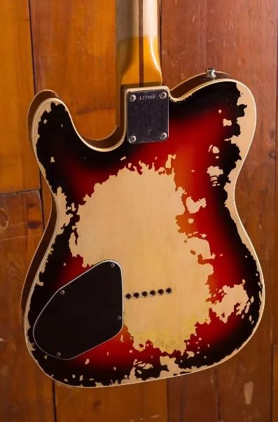Guitare Vintage Sunburst Relic 2025