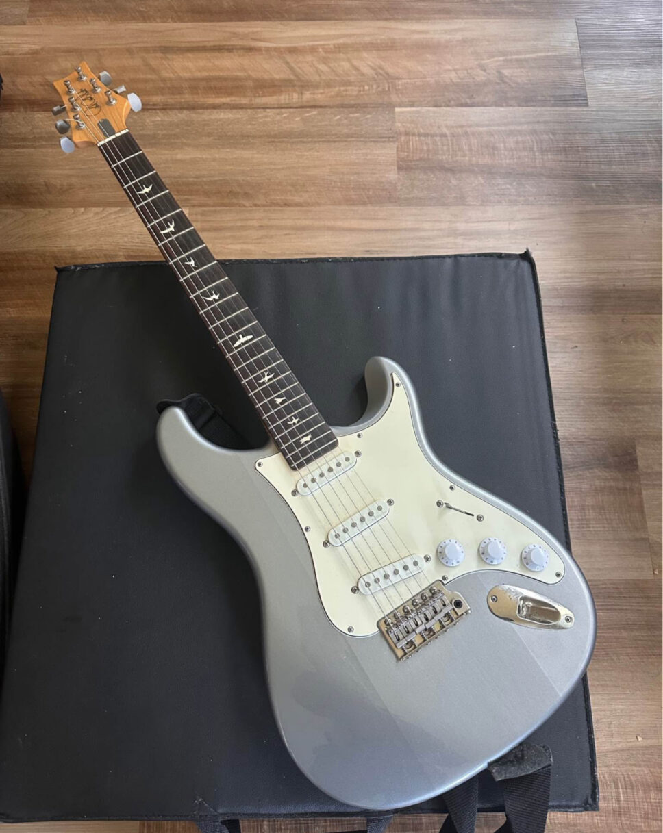 PRS Silver Sky