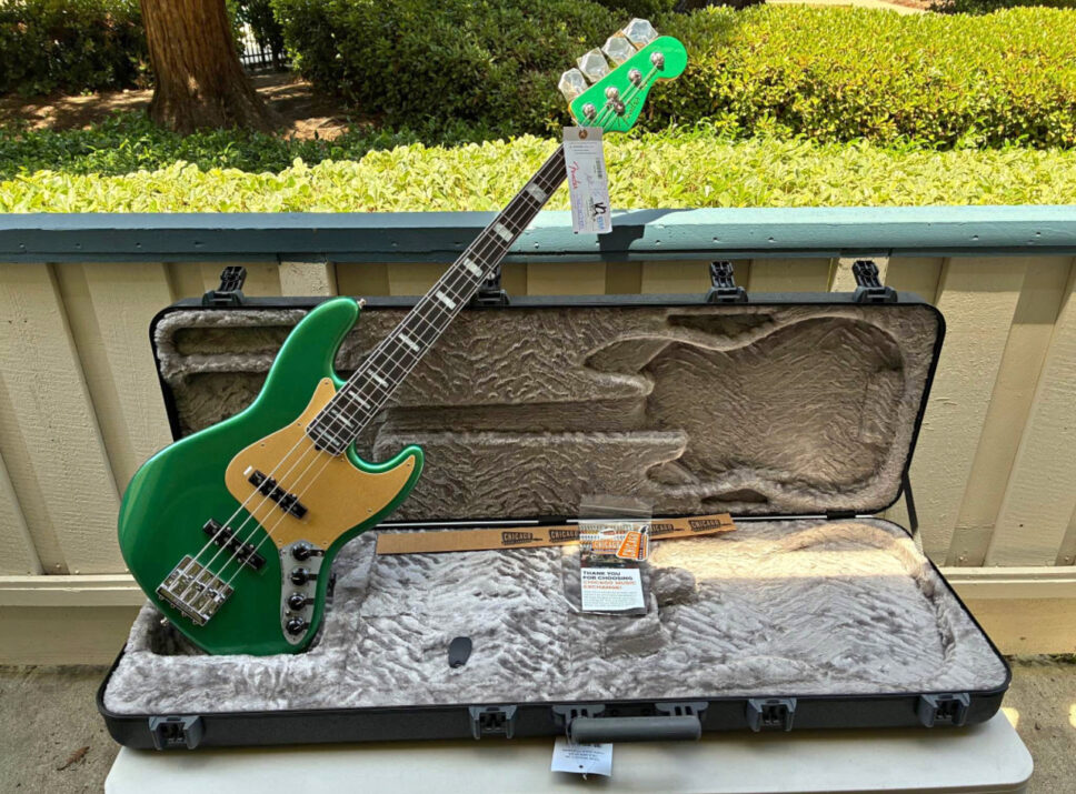 Fender American Ultra Jazz Bass