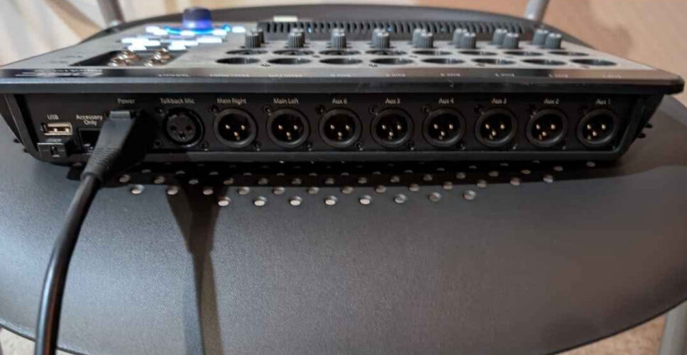 QSC TouchMix-16 Touch Screen Compact Digital Mixer