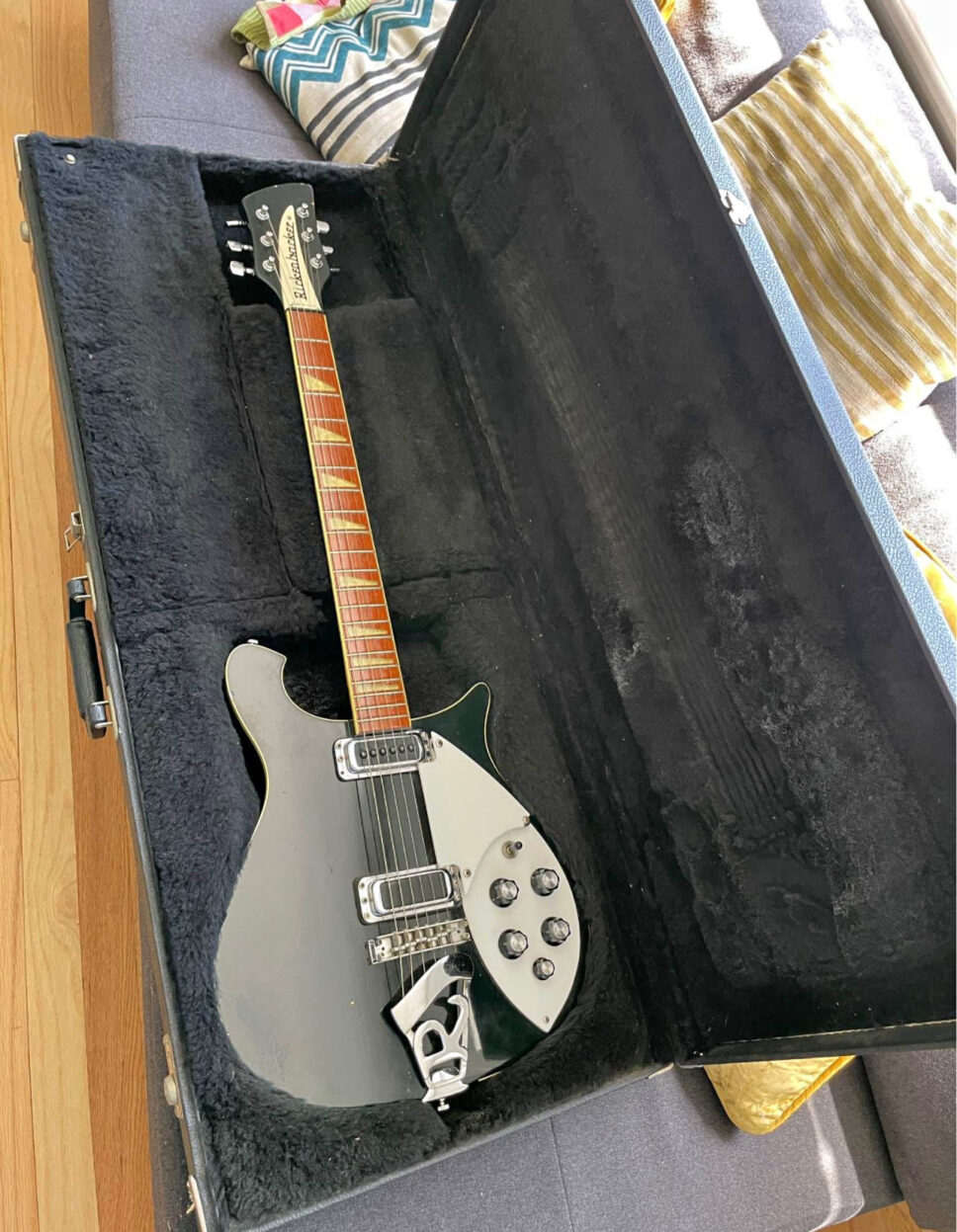 Rickenbacker 620