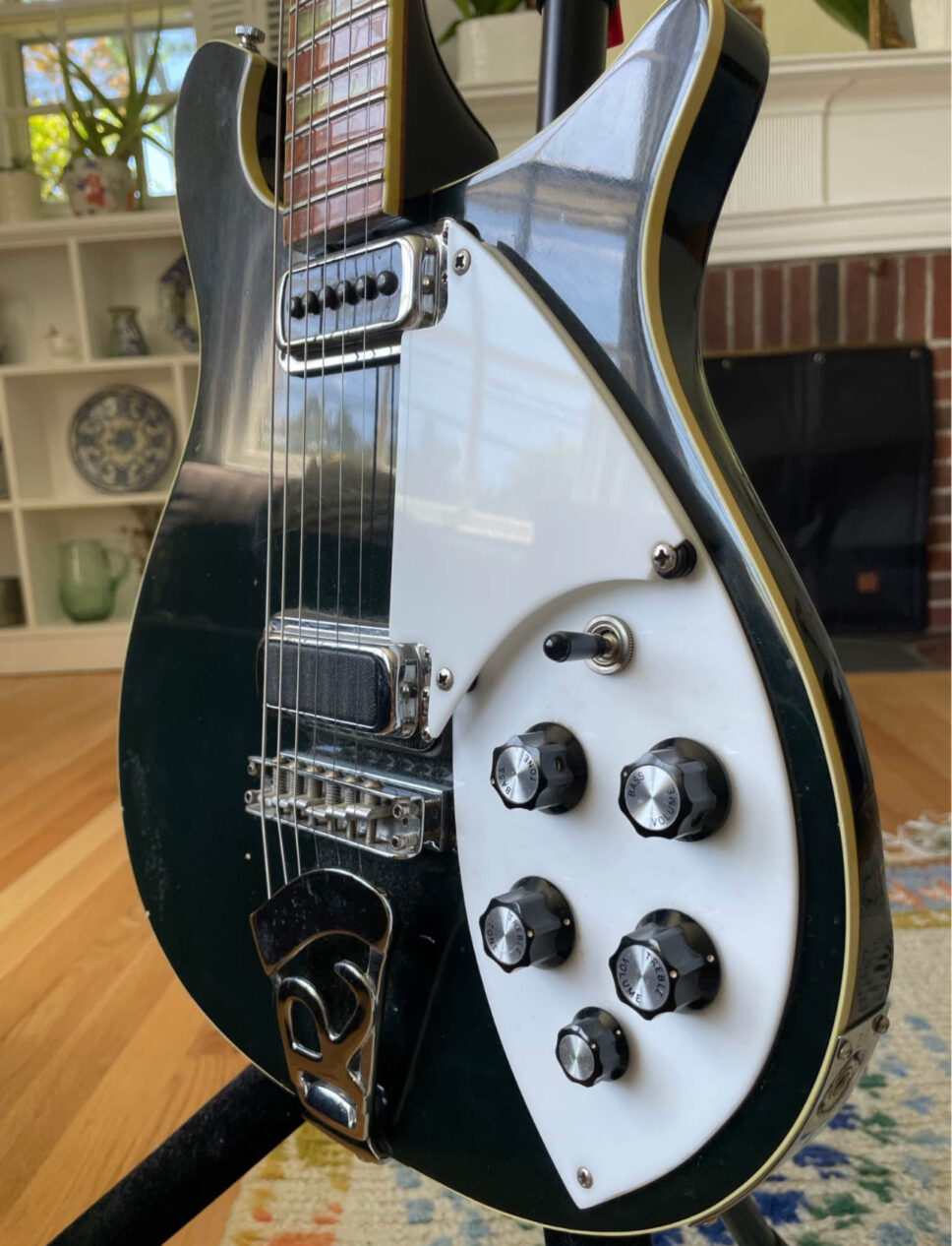 Rickenbacker 620